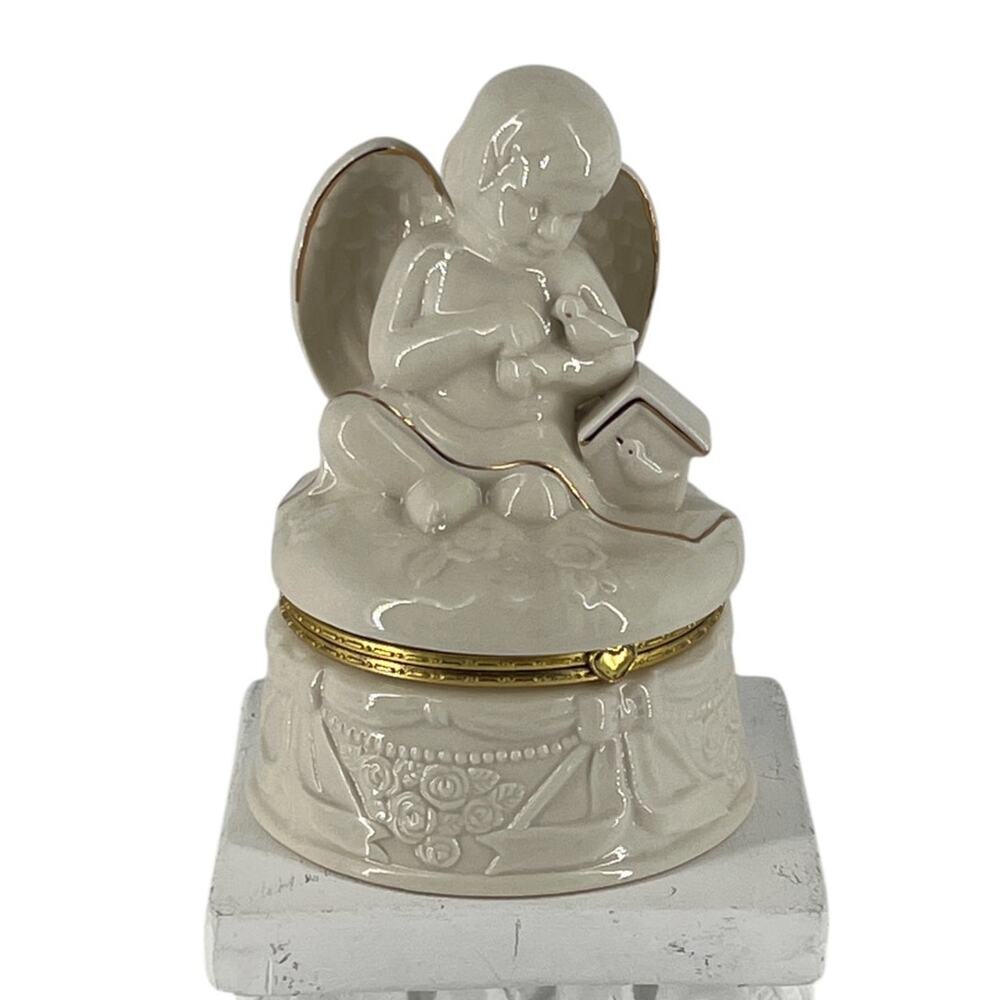 Vintage Ceramic Angel Cherub & Birds Jewelry Trinket Dish Box Cream Gold Trim